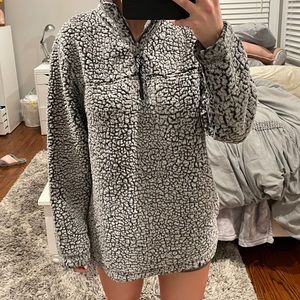 Black and White Sherpa